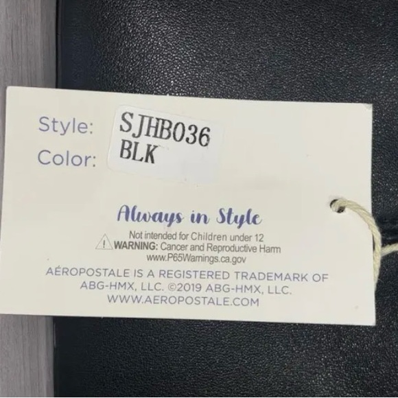 NWT- Aeropostale Black Mini Bag - Picture 2 of 7